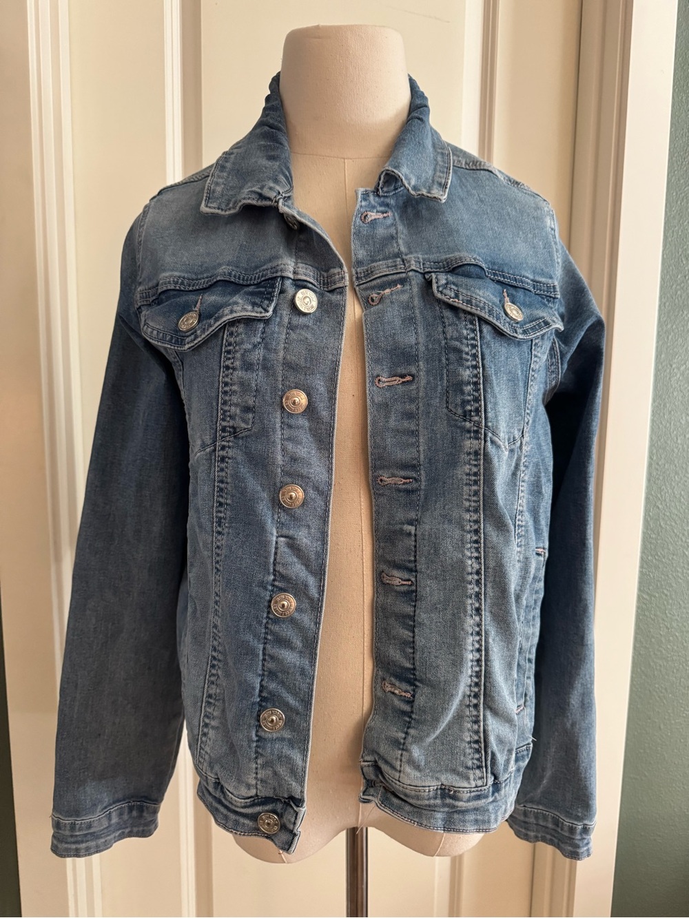 Nicole Miller Blue Denim Jean Jacket